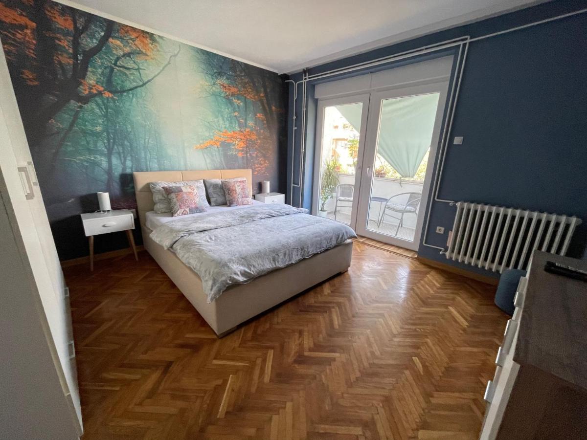 Apartman Avenia Novi Sad Buitenkant foto