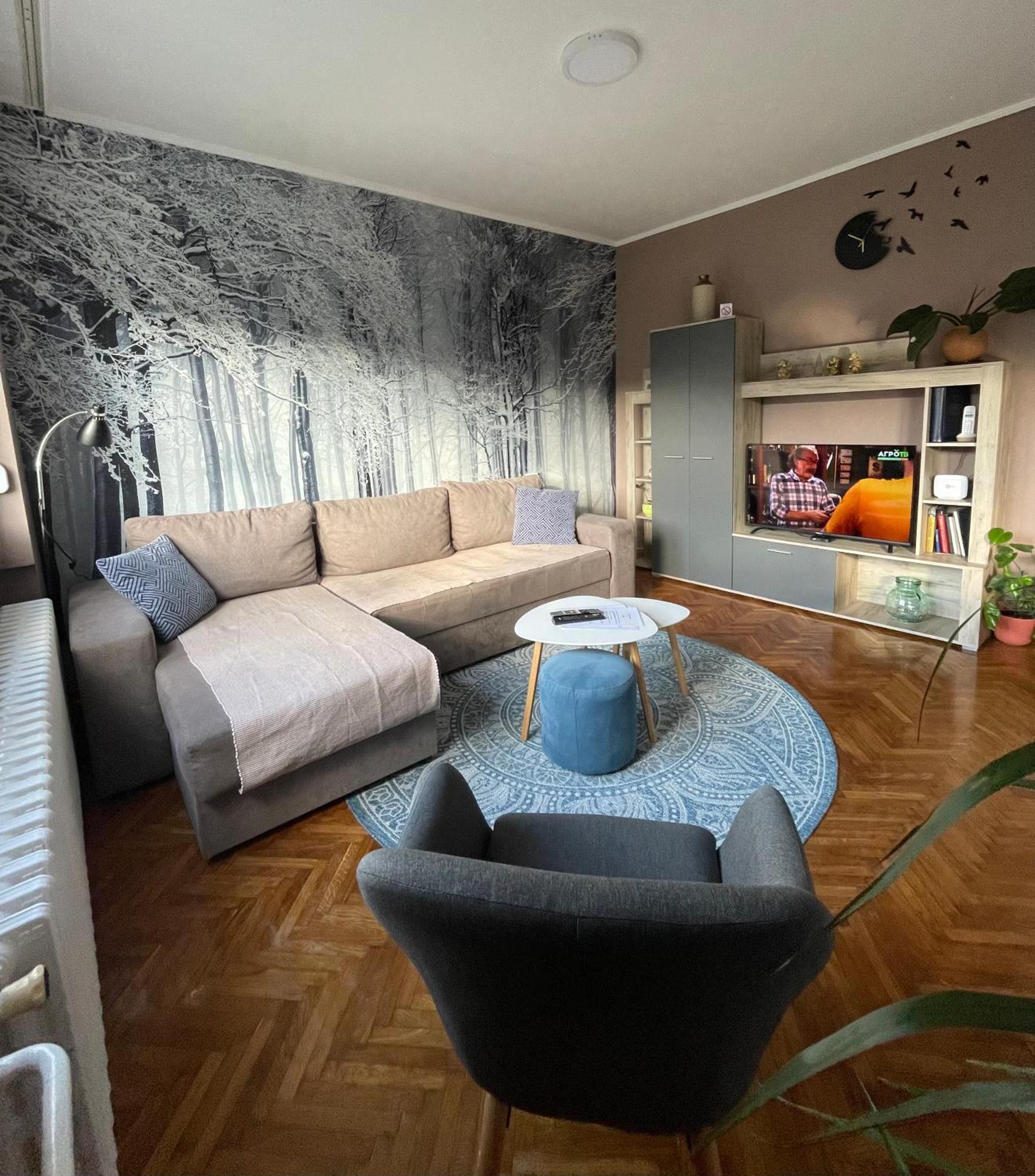 Apartman Avenia Novi Sad Buitenkant foto